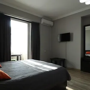 Erekle 8/10 Тбилиси