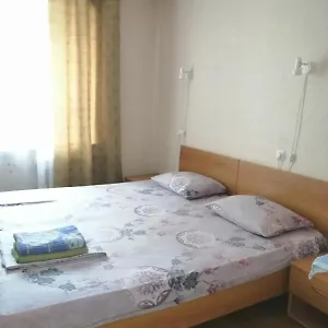 https://ekonom-v-tsentre-kieva.hotels-of-kiev.com
